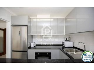 Piso en venta en Empuriabrava en Castelló d´Empúries