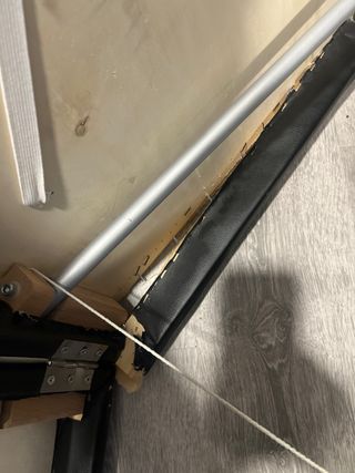 Camilla plegable negra y azul