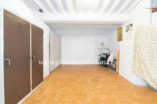 Chalet en venta en Lucena