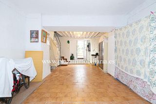 Chalet en venta en Lucena