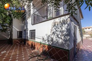Chalet en venta en Ogíjares