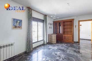 Chalet en venta en Ogíjares