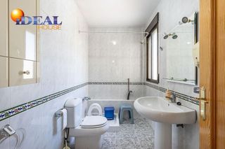 Chalet en venta en Ogíjares