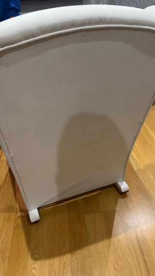 Sillón de lactancia mecedora