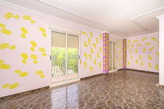 Piso en venta en Pego