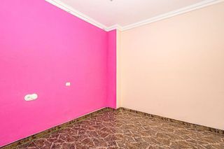 Piso en venta en Pego