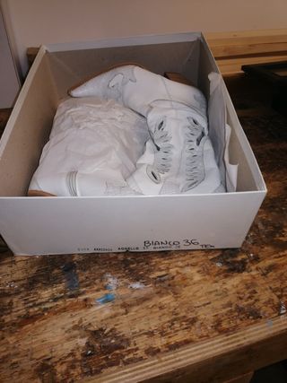 Stivaletti bianchi n.36