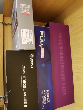 PC Ryzen 7 9800X3D RX 9070XT 32GB DDR5