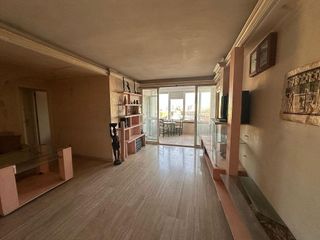 Piso en venta en Tres Huertas - El Torrejón - El Cerezo en Sevilla