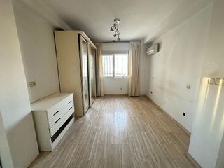 Piso en venta en Tres Huertas - El Torrejón - El Cerezo en Sevilla