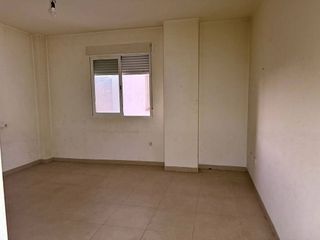 Piso en venta en Villares (Los)