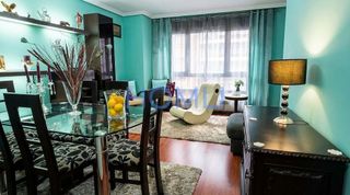 Piso en venta en Travesía de Vigo - San Xoán en Vigo