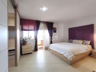 Piso en venta en Cabo de las Huertas en Alicante