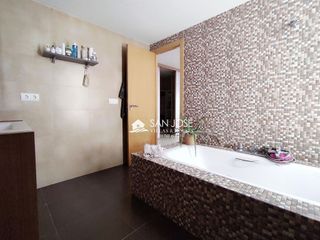 Piso en venta en Cabo de las Huertas en Alicante