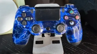 PS4 Slim 1TB + 13 Juegos