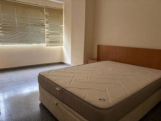 Piso en venta en Campoamor en Alicante