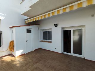 Casa adosada en venta en Els Pavos en Blanes