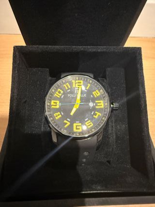Reloj Folli Follie Negro y Amarillo