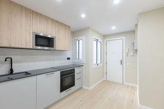 Piso en venta en Sants en Barcelona