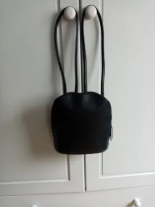 Mochila señora negra