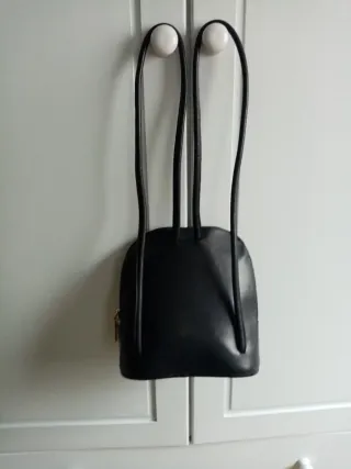 Mochila señora negra