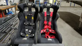 Baquets OMP y Arneses