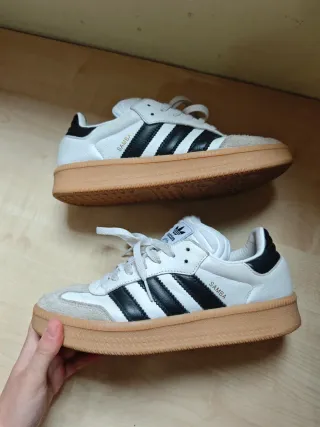 Adidas Samba Zapatillas Blancas y Negras