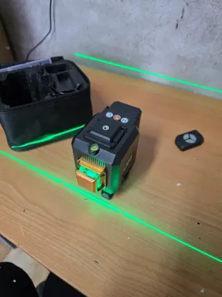 Nivel Láser a Batería