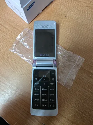 Móvil Samsung Vintage Rosa/Morado