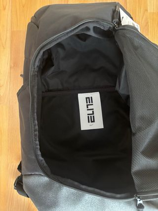 Mochila Nike Negra 32L NIKEELITE BACKPACK BLACK W