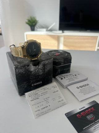 Reloj G-SHOCK MG2100 transparente