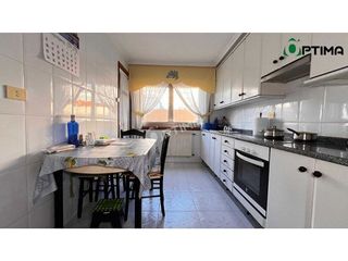 Piso en venta en Agra del Orzán - Ventorrillo - Vioño en Coruña (A)