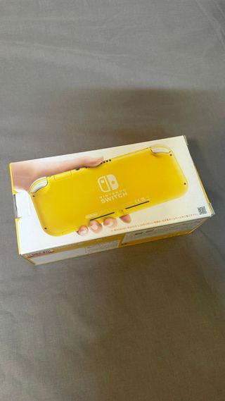 Nintendo Switch Lite Amarilla - Nueva