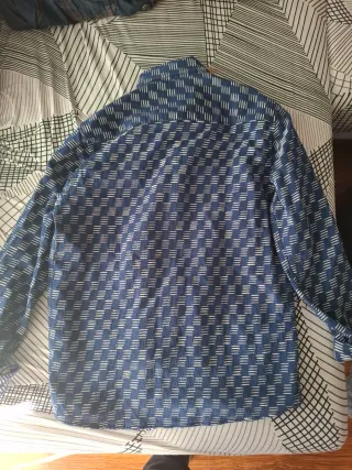 Camisa Scalpers azul y blanca