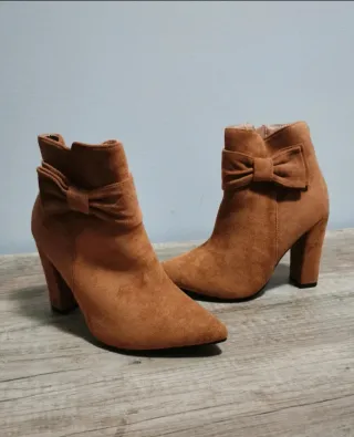 Botines camel. Nuevos