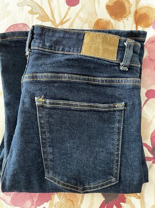 Pantalón campana Pull&Bear azul