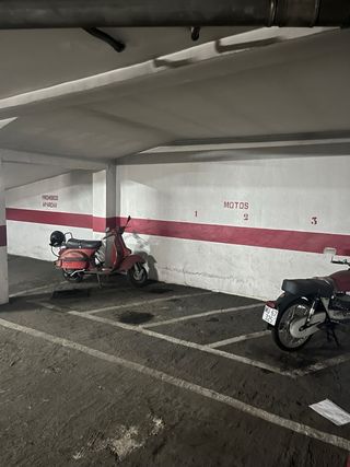 Alquiler de plaza de garaje para moto