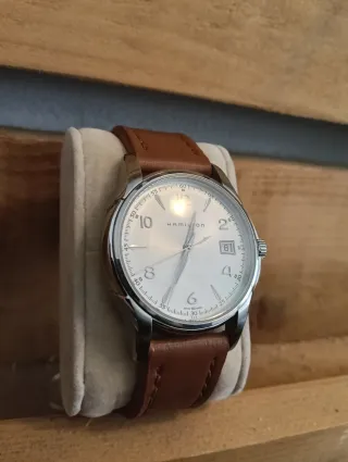 Reloj Hamilton Correa Marrón y Esfera Plateada