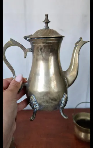 Servizio Vintage in Metallo