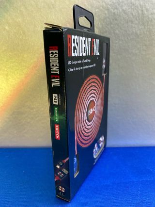 CABLE USB LED TIPO C RESIDENT EVIL MAS THUMB GRIPS