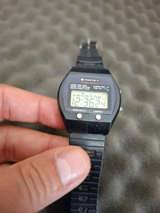 Reloj Sanyo Digital Vintage