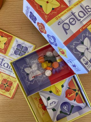 Petals, juego de mesa