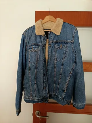 Chaqueta vaquera forrada beige y azul