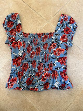 Top floral Zara Talla S