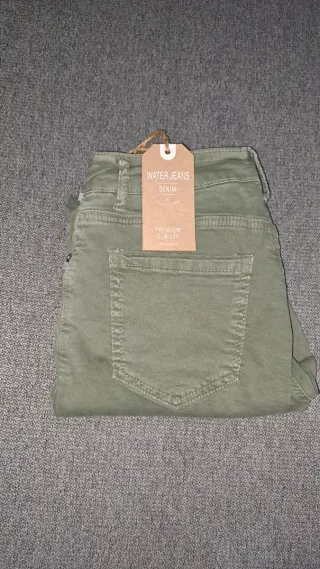 Pantalones elásticos nuevos  talla M