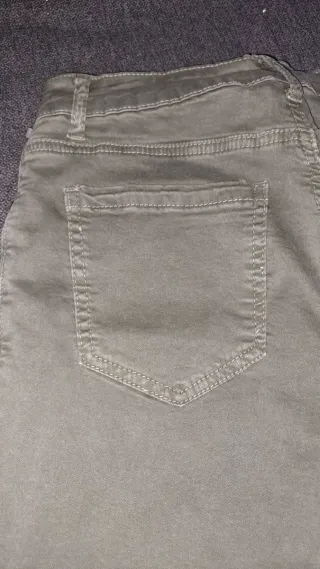 Pantalones elásticos nuevos  talla M