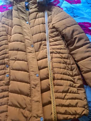 Abrigo Plumas Mujer Mostaza Talla XL