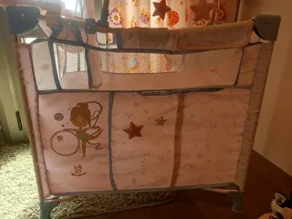 Cuna y cambiador de muñecas GALA de Cuevas