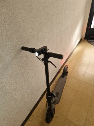 Patinete Eléctrico Xiaomi + cargador