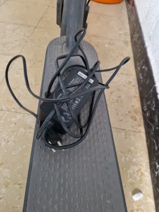 Patinete Eléctrico Xiaomi + cargador
